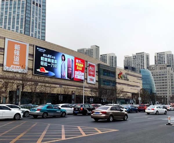 天津南开大悦城商场北区墙体LED大屏